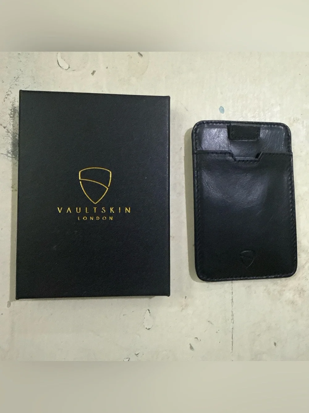 Vaultskin London Chelsea Black Leather RFID Wallet - New In Box